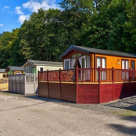 Lancashire Rose Villa Windermere Buitenkant foto